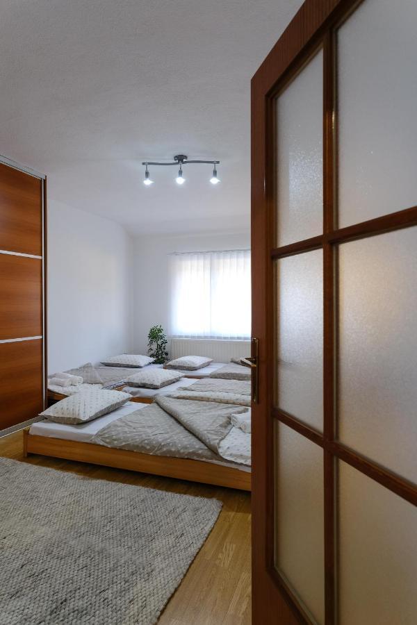 The Cosmic Gate Apartments Visoko Exterior foto