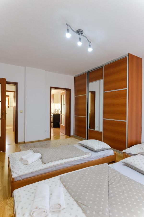 The Cosmic Gate Apartments Visoko Exterior foto